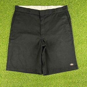 Dickies Men's Black and Navy Shorts